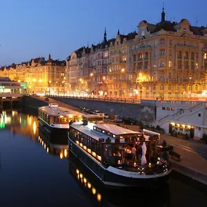 **** Hotel na wodzie Boat Matylda Czechy