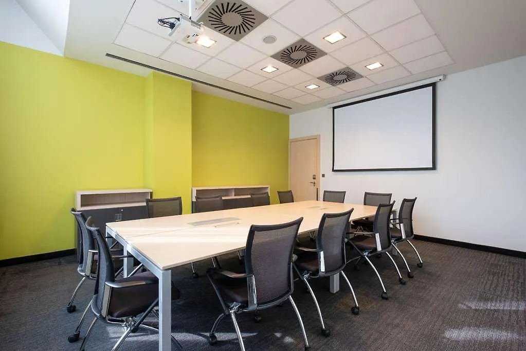 Quality Hotel Ostrava City 4*,